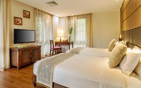 Sanya Yalong Bay Villas & Spa